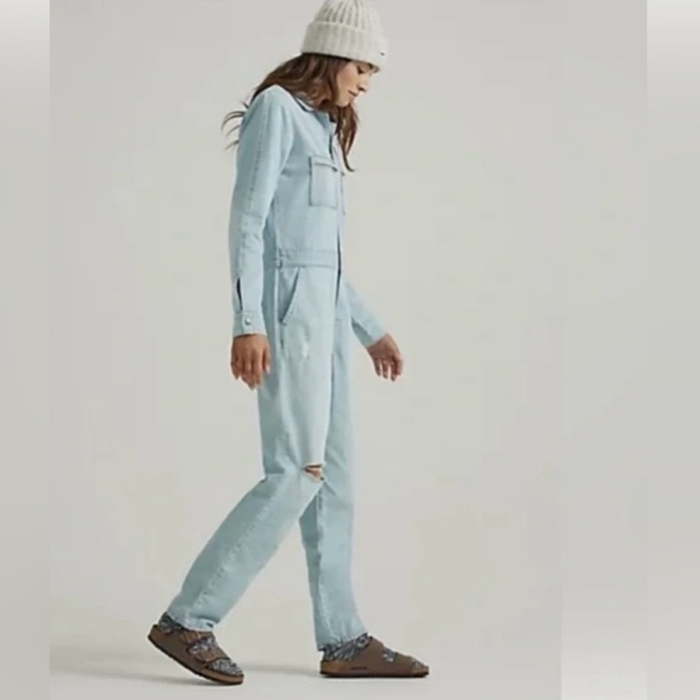 NWOT LEE Distressed UNION ALLS